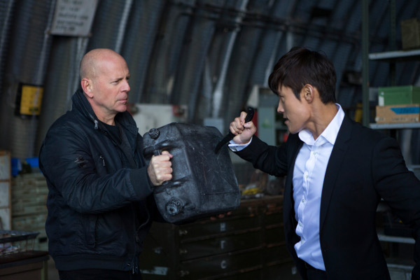 Re: Red 2 (2013)