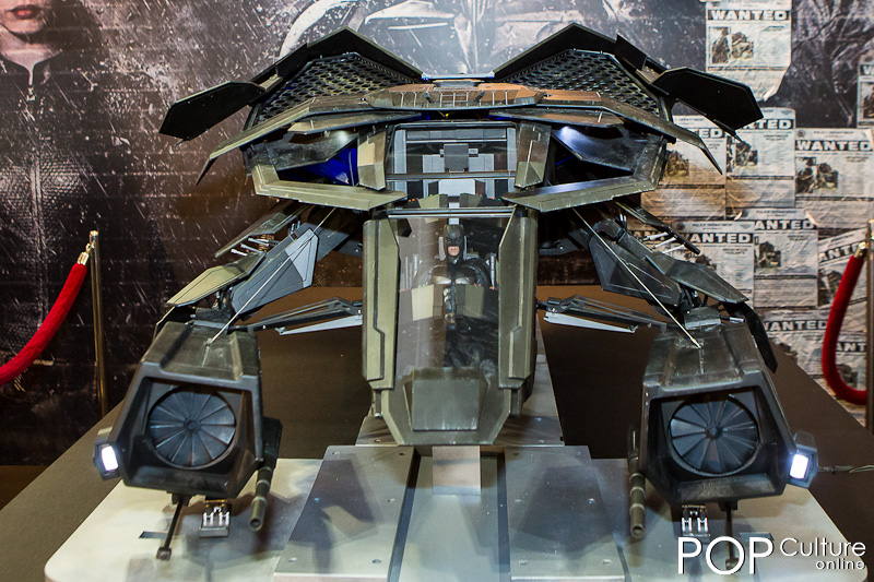 [Hot Toys] Tumbler 1/6  scale - Relançamento - Página 8 Stgcc-2012-hot-toys-f04c5186